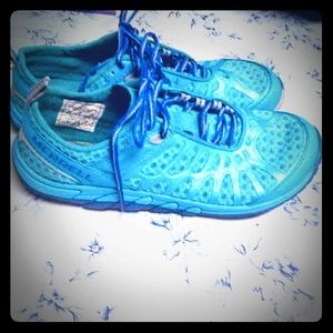 Merrill Aqua Shoes